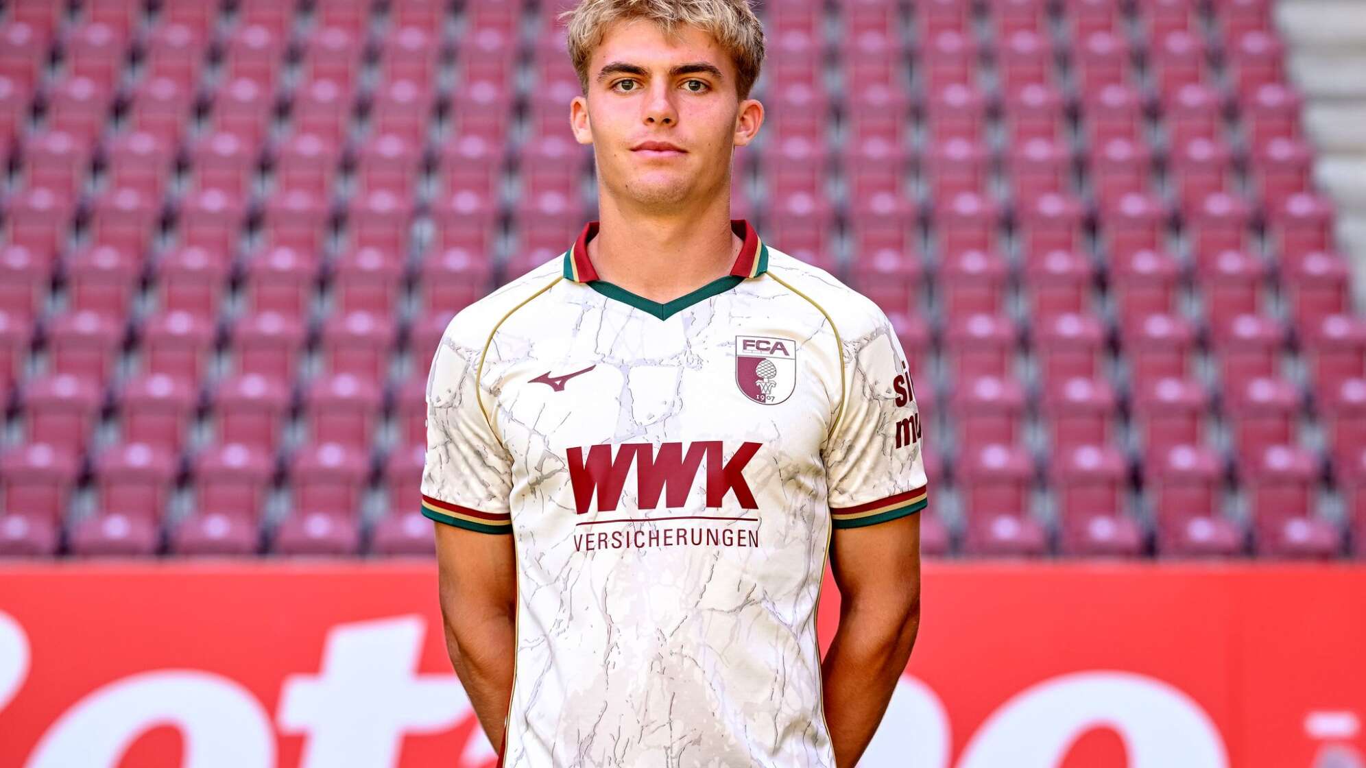 Hennes Behrens
