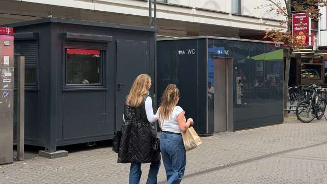 Bewachte Toilette in Köln kostet Hunderttausende Euro