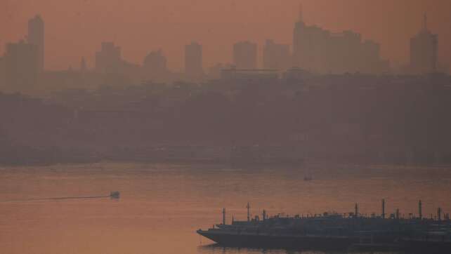 Rekordhitze und El Niño verschärfen Feuerkrise in Manaus