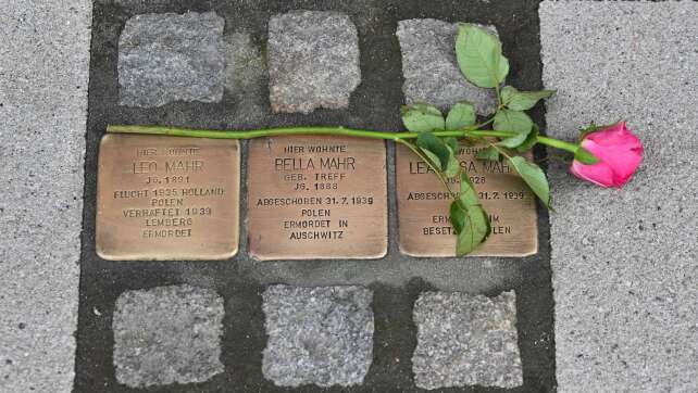 Heidenau stoppt Stolpersteine – Knobloch zeigt sich entsetzt
