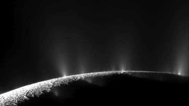 Saturn-Mond: Bedingungen für Leben günstiger als angenommen