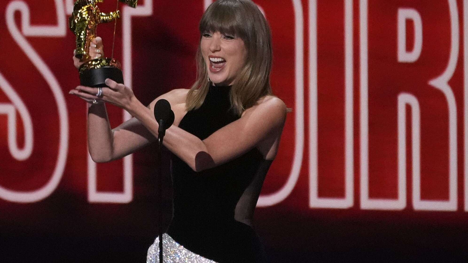 MTV Video Music Awards- Show