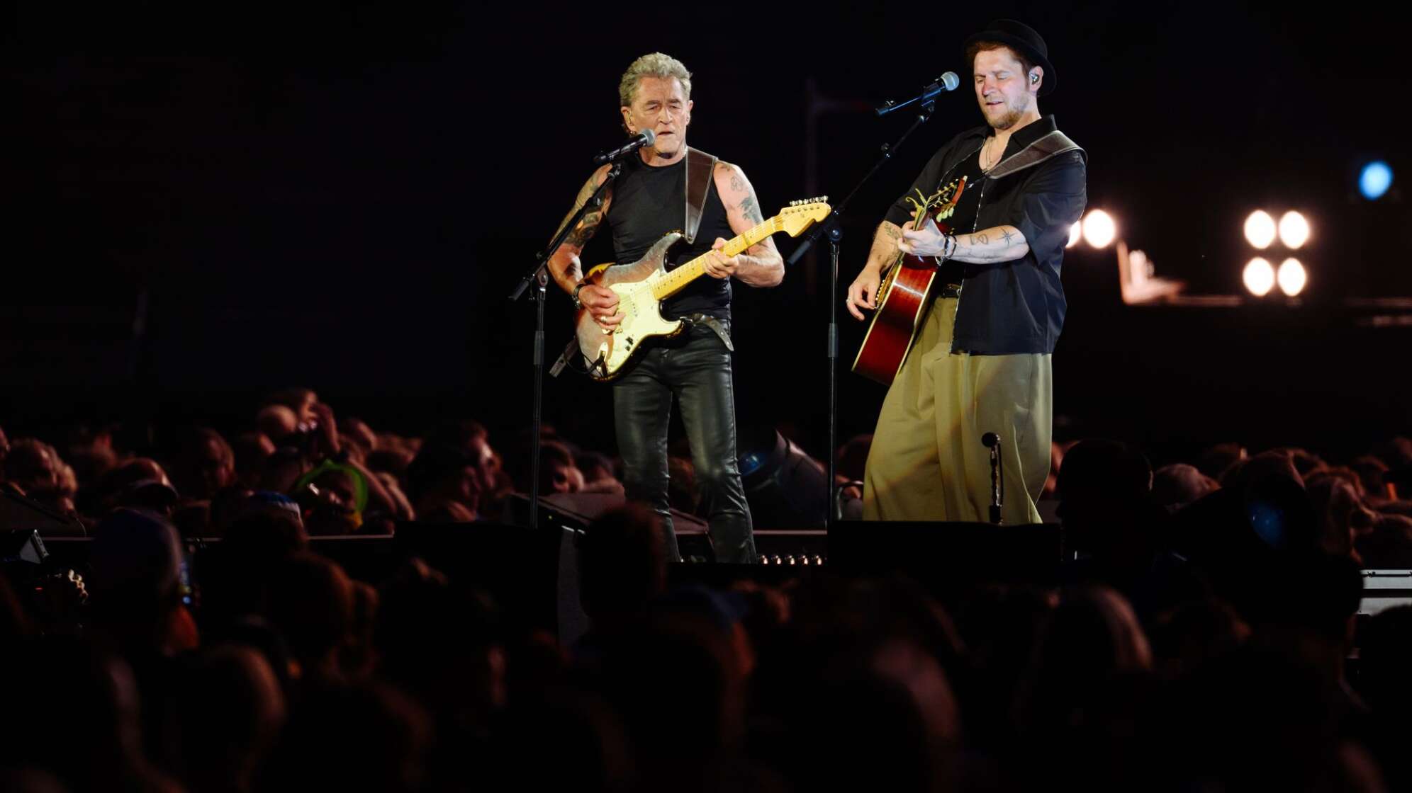 Johannes Oerding und Peter Maffay im Volksparkstadion