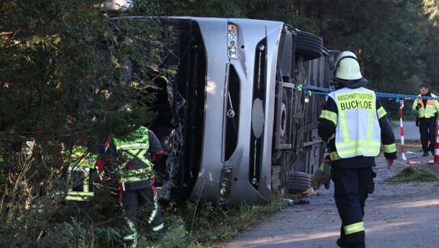 Zweites Todesopfer des schweren Busunfalls identifiziert