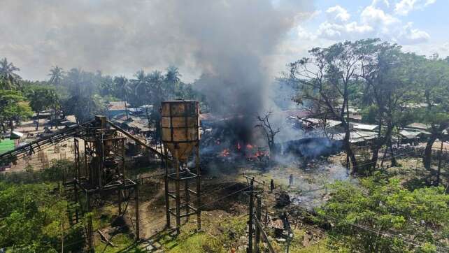 Fast 50 Tote bei Luftangriff auf Markt in Myanmar