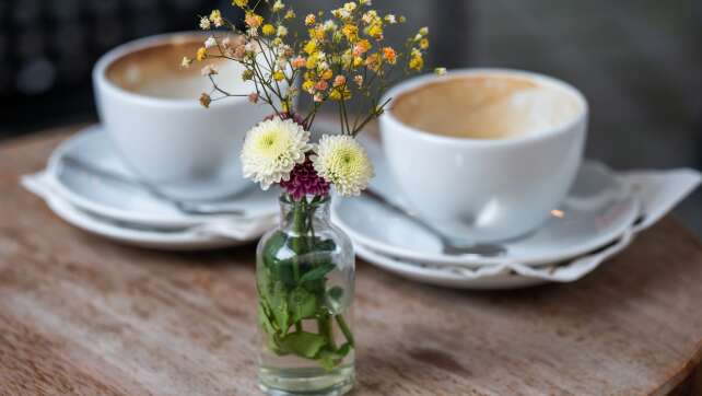 Sporadisch Café-Small-Talk: Sind wir nur noch Pseudofreunde?