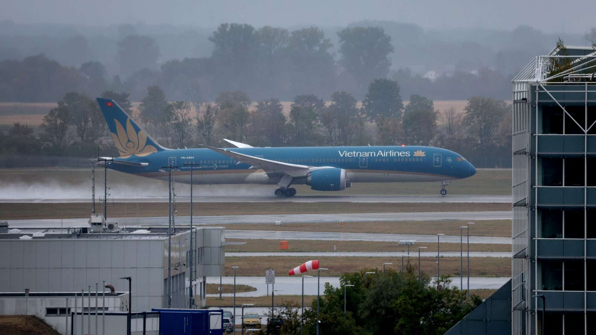 Nach Zwischenfall beim Start eines Flugzeugs von Air Vietnam