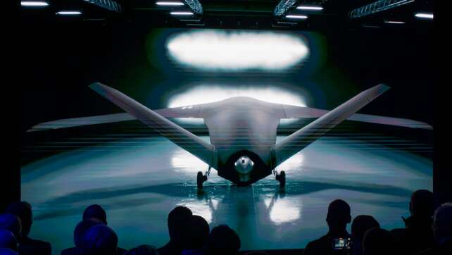 Helsing-Drohnenjet schlägt im Simulator echte Piloten