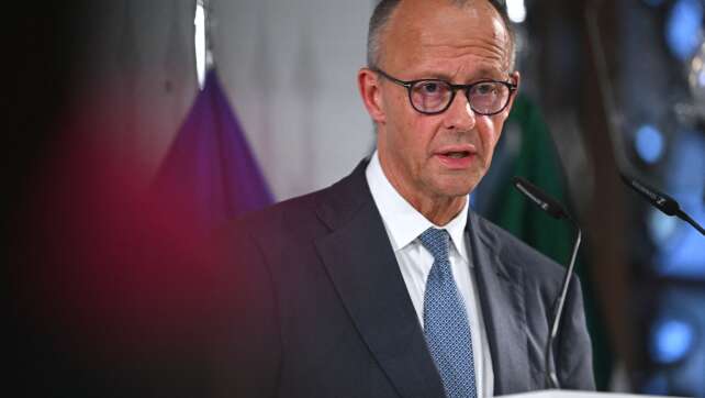 Merz warnt vor nachlassender Ukraine-Hilfe