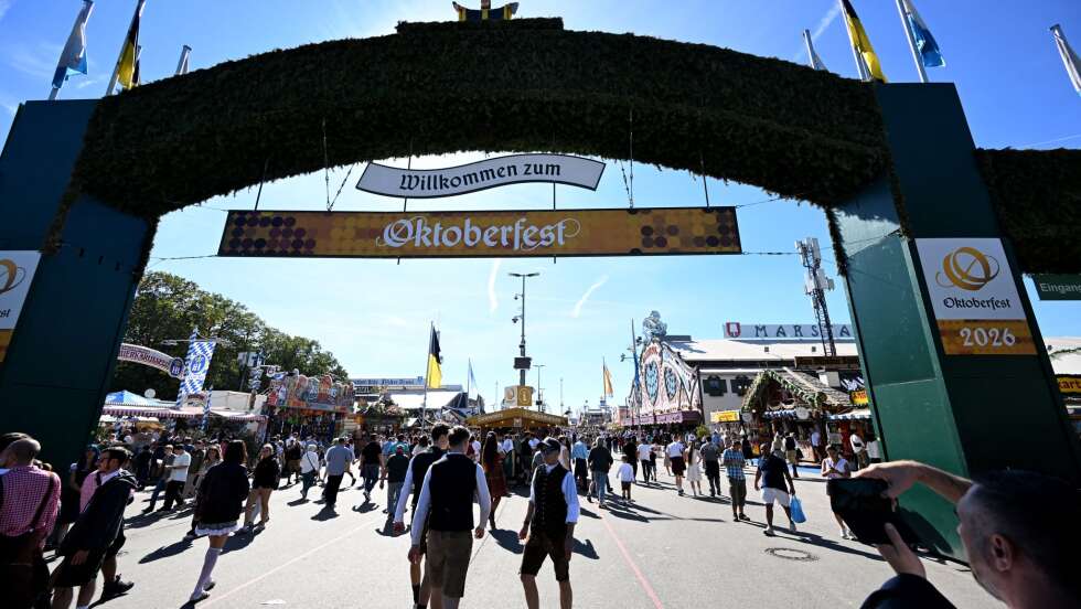 Bayerisches Oberstes Landesgericht entscheidet: Die Wiesn-Zelte beim Münchner Oktoberfest müssen nicht europaweit ausgeschrieben werden – Streit um Vergabekriterien beigelegt
