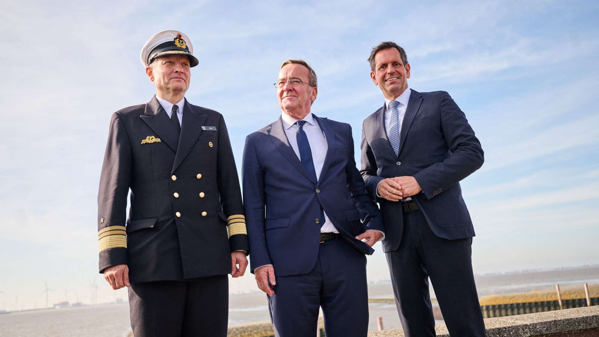 Verteidigungsminister Pistorius in Emden