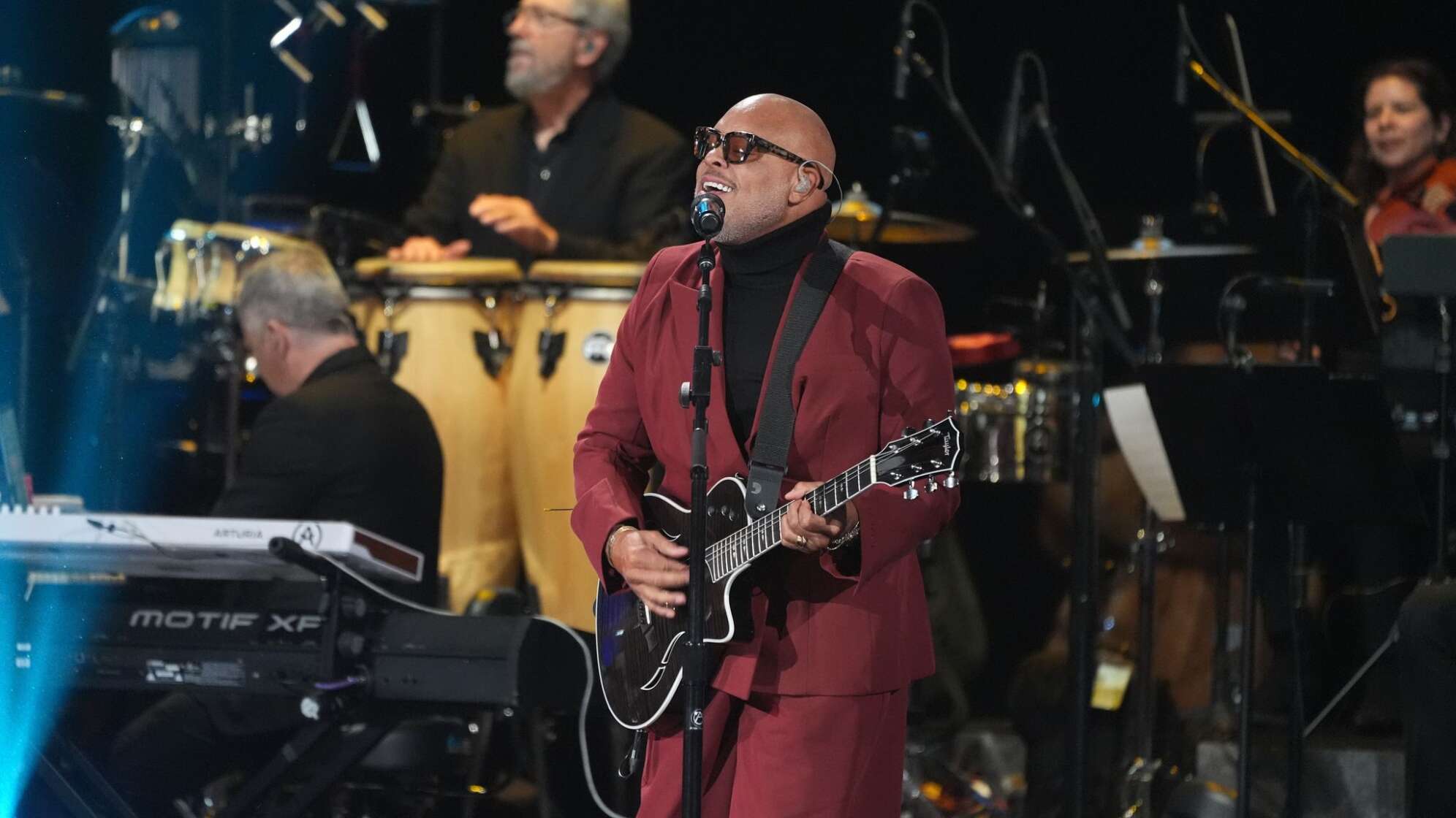 Israel Houghton