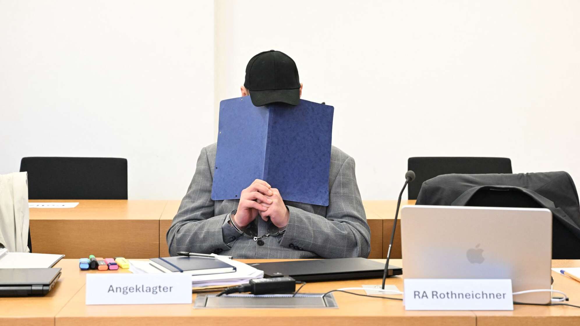 Beginn Prozess um Dreifachmord in Zwiesel
