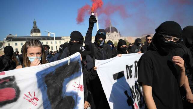 Schülerproteste in Frankreich erreichen neuen Höhepunkt