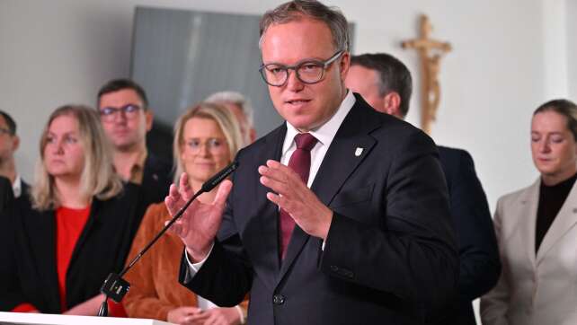 Fokus aufs Amt: Voigt beendet Rechtsstreit um Doktortitel