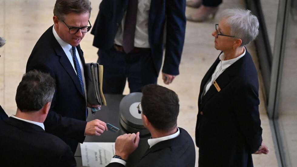 Bundestag will Monitoring von Bluttests bei Schwangeren