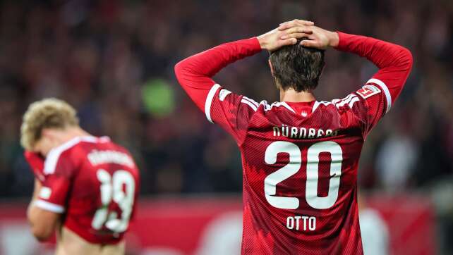 Nürnberg und Wolfsburg hadern nach wildem 4:4-Remis