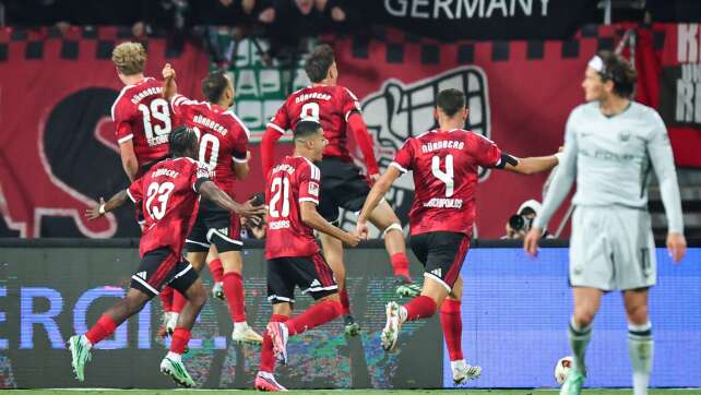 Trotz Remis: Club-Coach Klose stolz nach Zweitliga-Wahnsinn