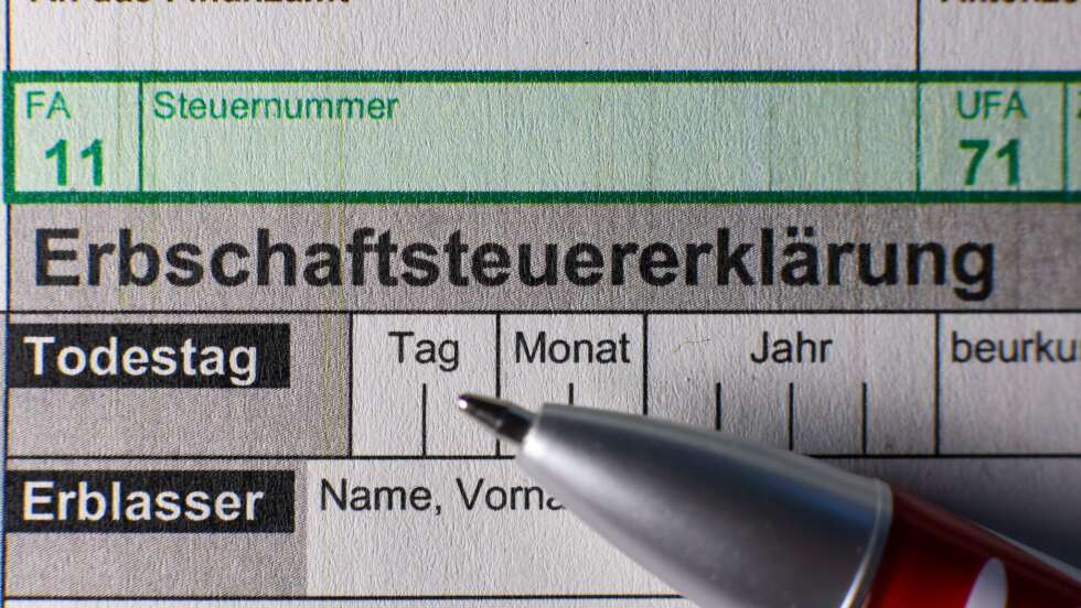Firmenerben bevorzugt? Karlsruhe prüft Steuerprivilegien