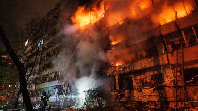Massive Angriffe: Hunderttausende in Ukraine ohne Strom
