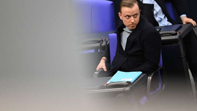 Klinikaffäre führt Ermittler bis in den Bundestag