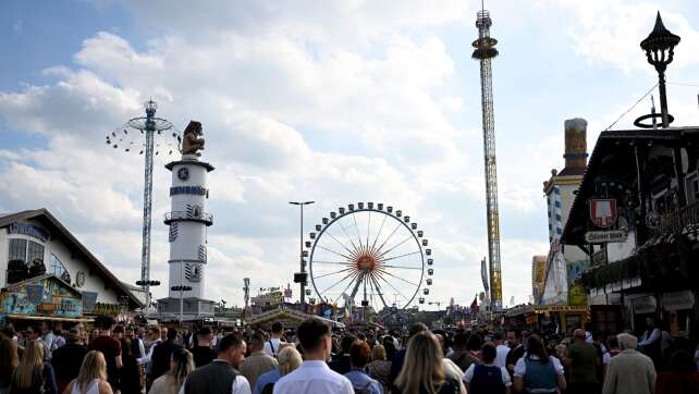 Was es mit dem Streit um die Wiesn-Zelte auf sich hat