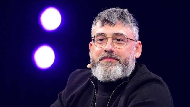 Sido ersteigert Harald Juhnkes Smoking für 4.000 Euro