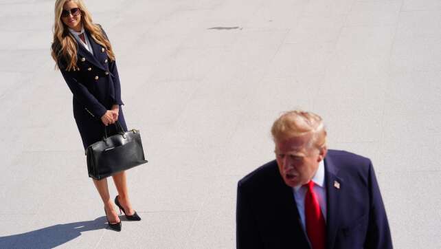 US-Kreise: Trumps Sprecherin Zacharia gibt Posten auf