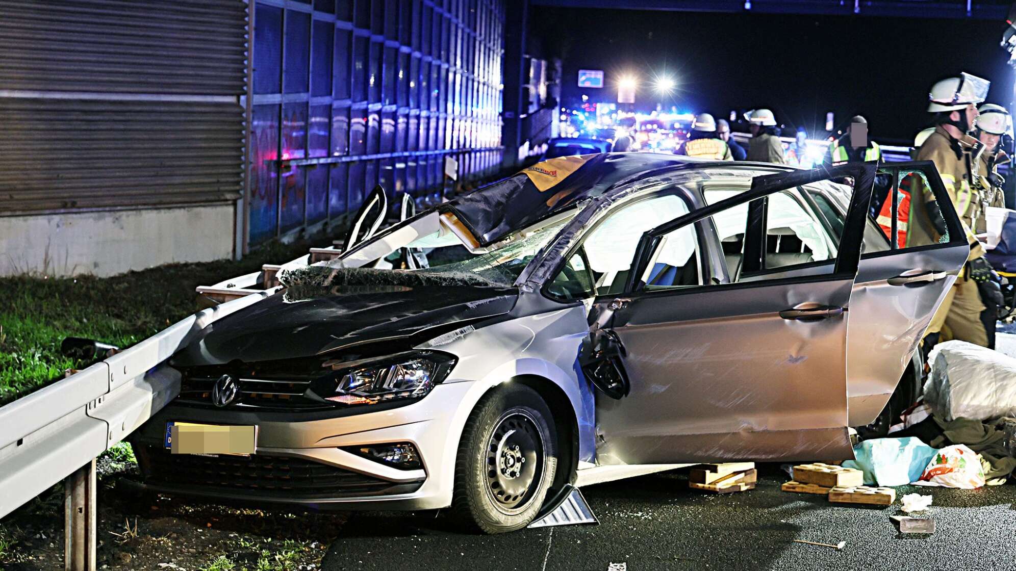 Zwei Unfälle hintereinander auf der A3