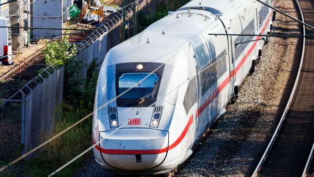 ICE fährt an Fulda vorbei - GDL sieht Verbesserungsbedarf