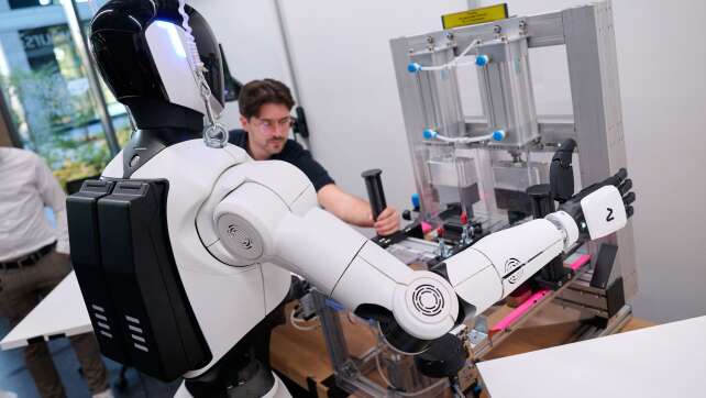 «Fitnessstudio» für Roboter am Münchner Flughafen eröffnet