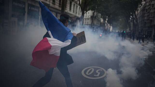 410.000 Menschen nehmen an Protesten in Frankreich teil