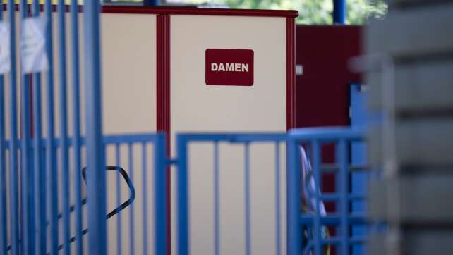 Prozess wegen sexueller Belästigung im Schwimmbad startet