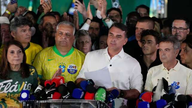 Flávio Bolsonaro fordert Annullierung der Wahl in Brasilien