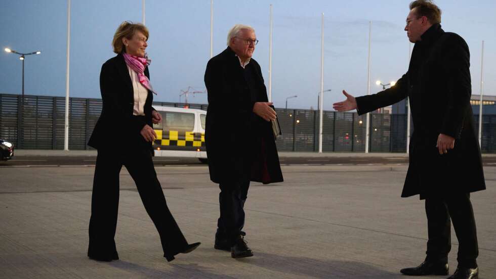 Merz und Steinmeier auf getrennten Wegen nach Asien