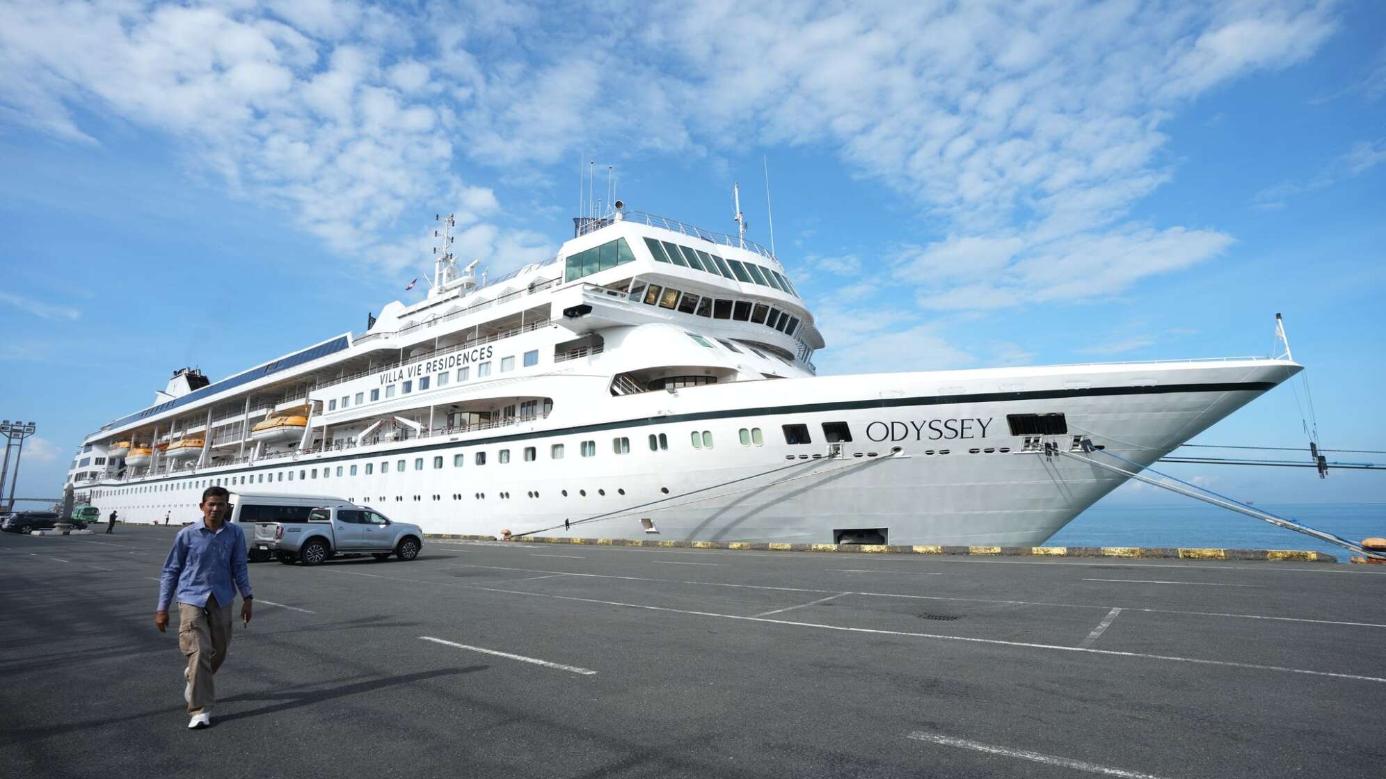 US-Kreuzfahrtschiff in Kambodscha