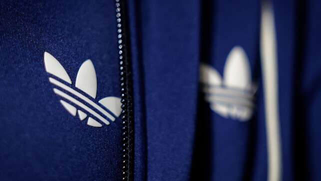 Adidas wächst stark mit Bekleidung