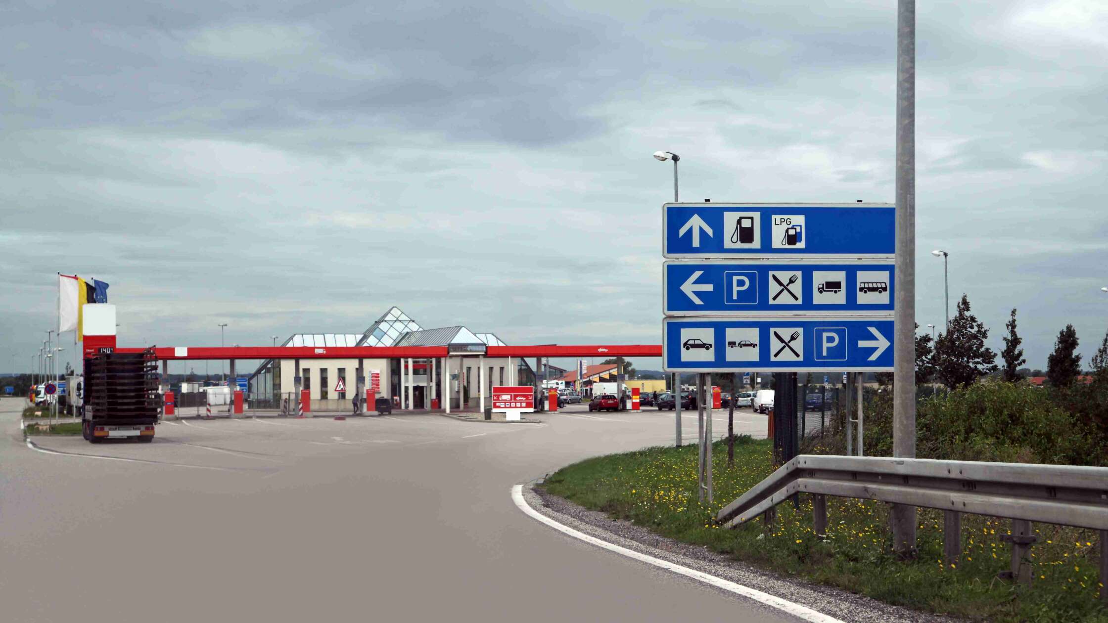 ADAC Test Das kann der beste Rastplatz Deutschlands