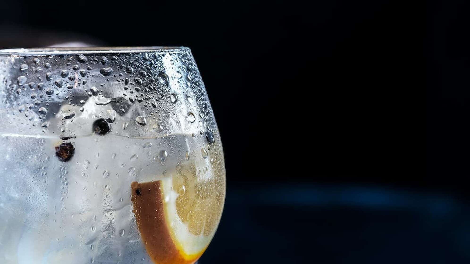 Der Klassiker: Trendgetränk Gin Tonic einfach gemixt