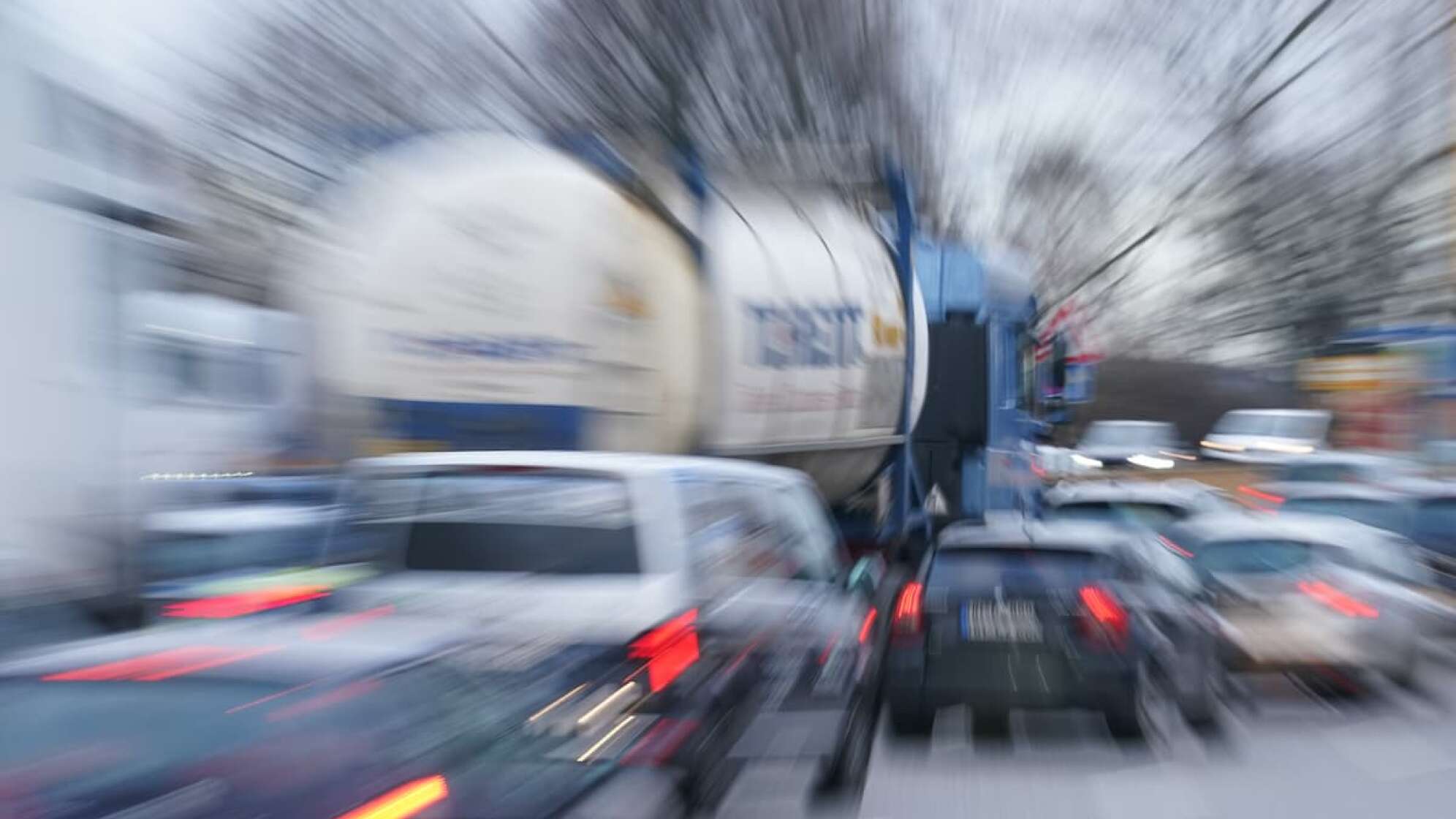 Fahrzeuge im Stau.