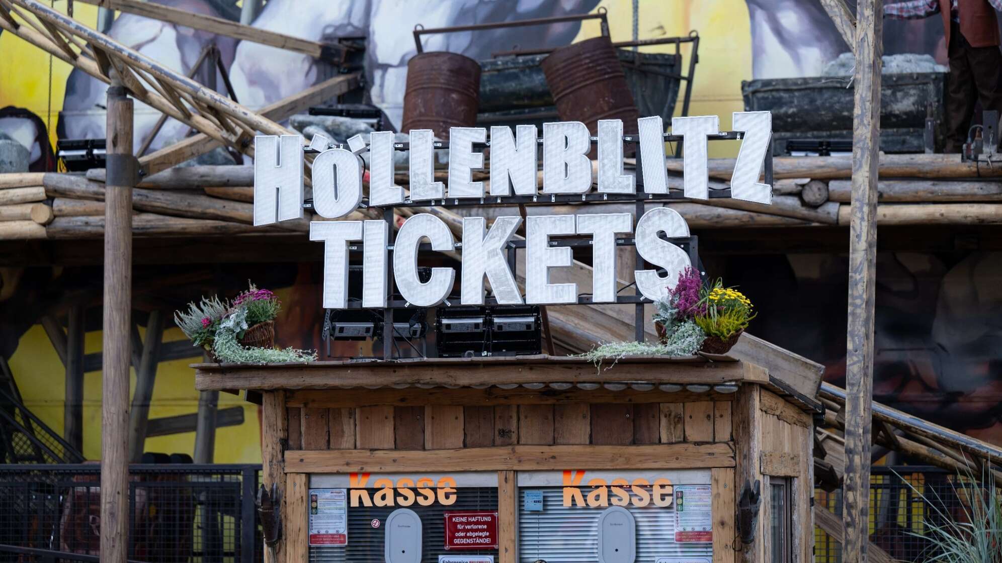 Wiesn-Achterbahn