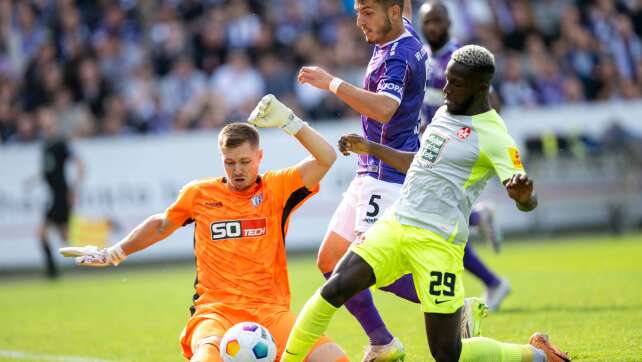 Tomiak rettet Kaiserslautern 2:2 - Nürnberg siegt wieder
