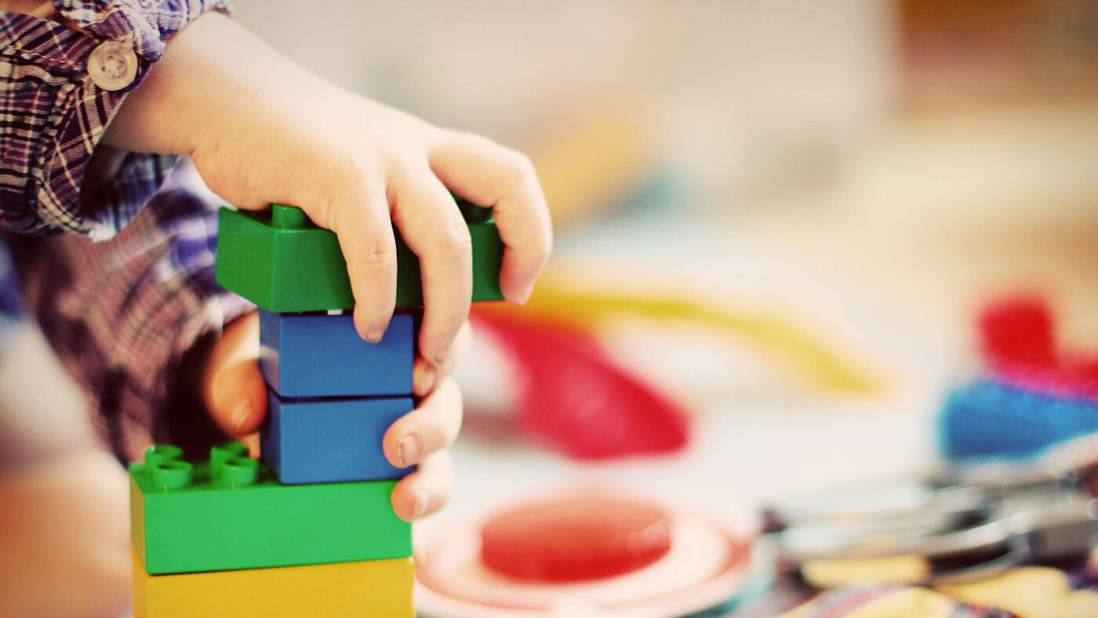 Zuschuss zur Kinderbetreuung: So funktioniert eure Entlastung