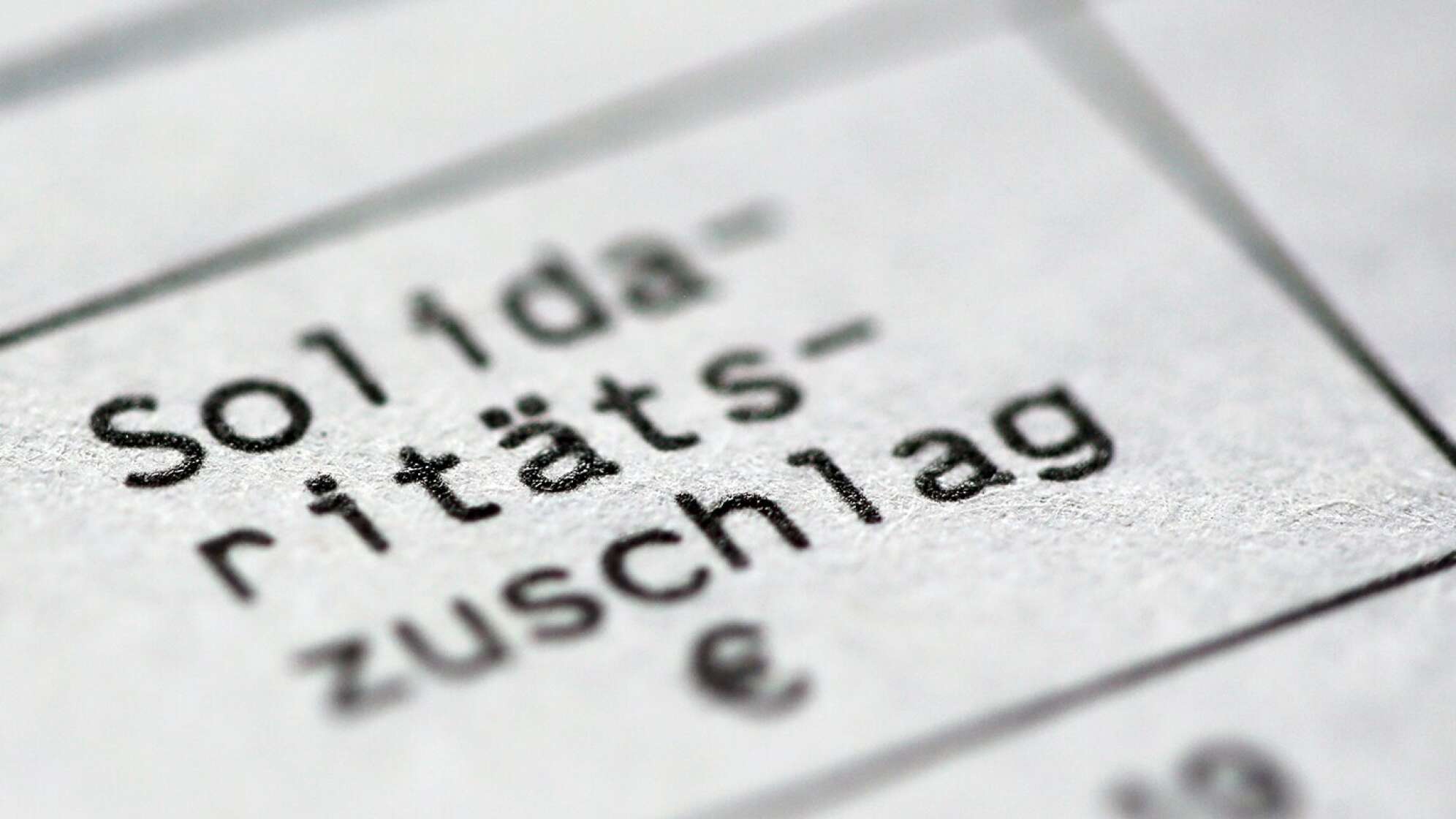 der Schriftzug: Solidaritätszuschlag