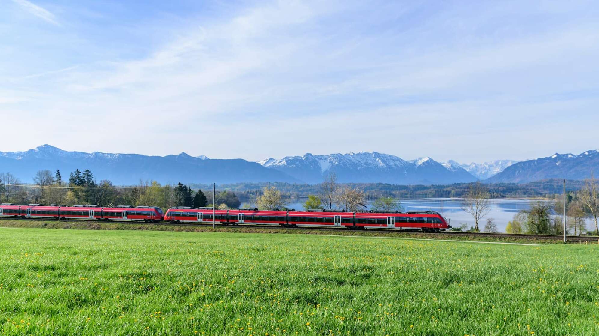 Egal, wo man in Bayern wohnt – tolle Ausflugsziele findet man überall. Viele davon sind auch mit der Bahn bestens zu erreichen