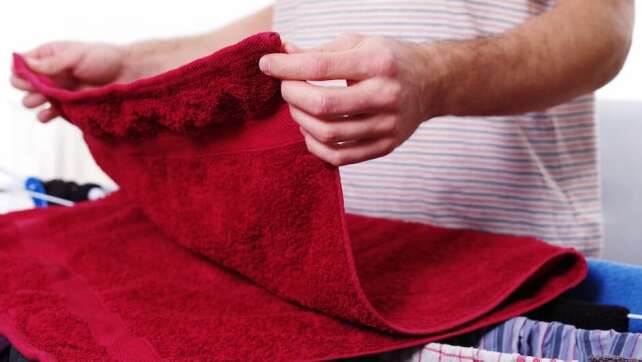 Ohne Trockner und Keller: Wo sollte man Wäsche im Winter aufhängen?