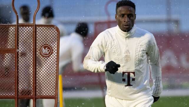 Bayern-Profi Sarr mit Kreuzbandriss im Training