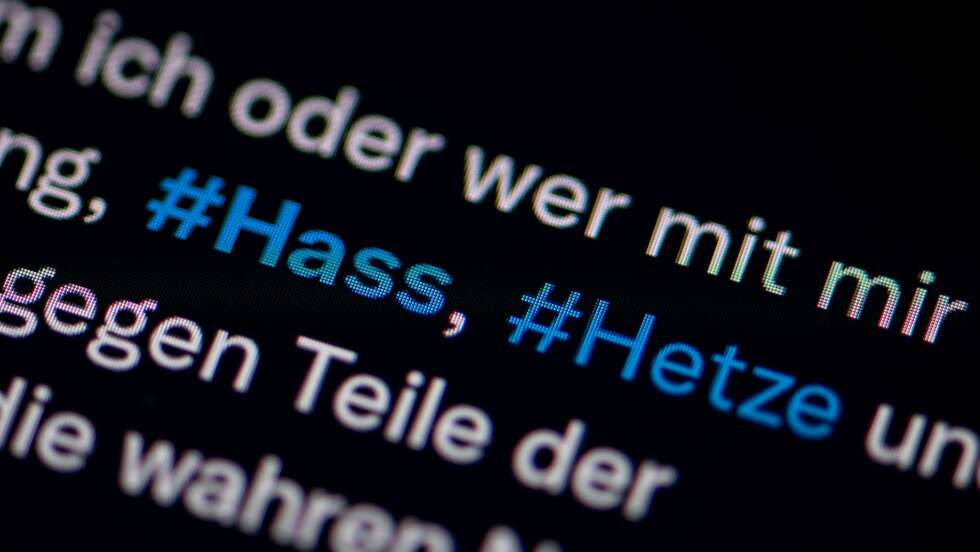 Jeder vierte Internetnutzer stößt auf Hass und Hetze