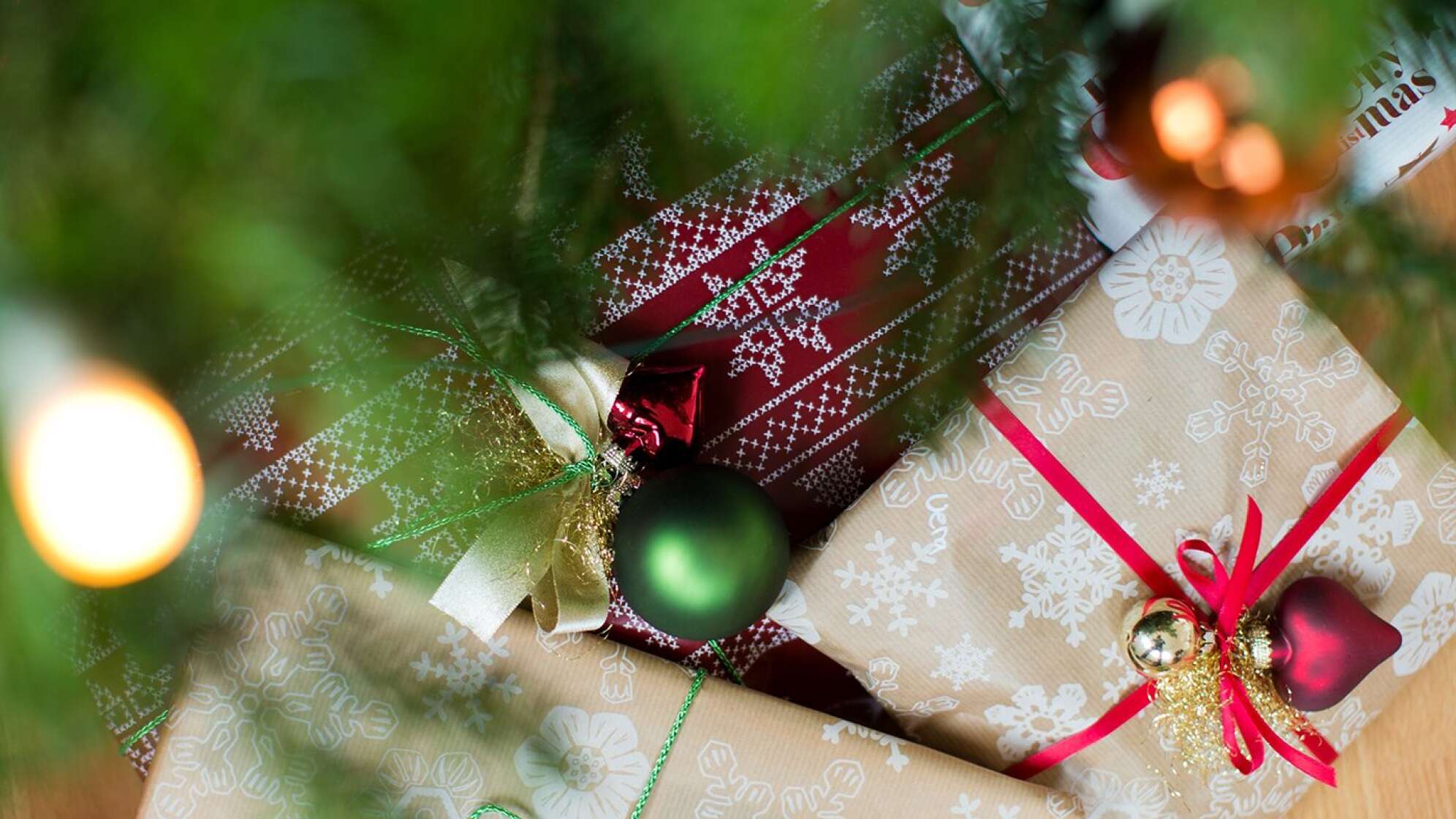 Verpackte Weihnachtsgeschenke