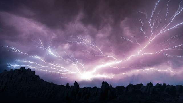 NoGos bei Gewitter: Darum solltet ihr nicht Duschen